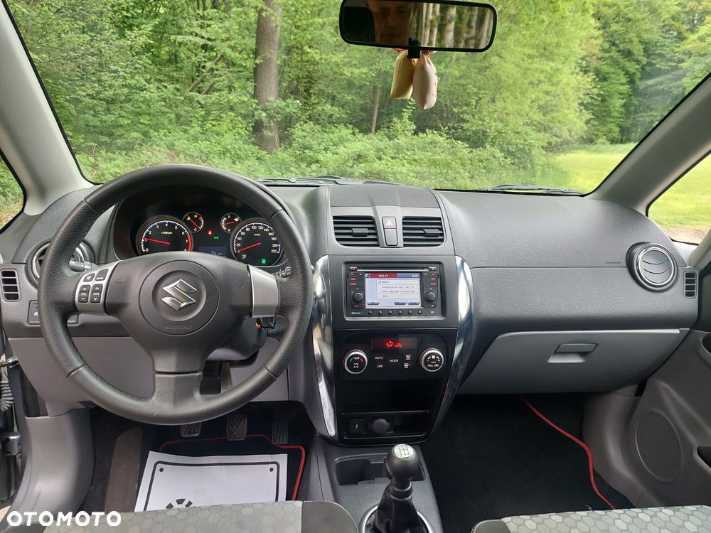 Suzuki SX4 1.6 Premium 4WD - 5