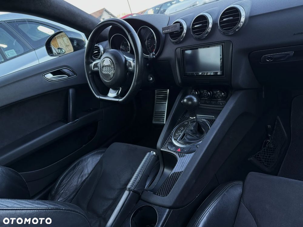 Audi TT Coupé 3.2 FSI Quattro S tronic - 13