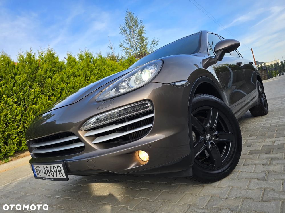 Porsche Cayenne Platinum Edition