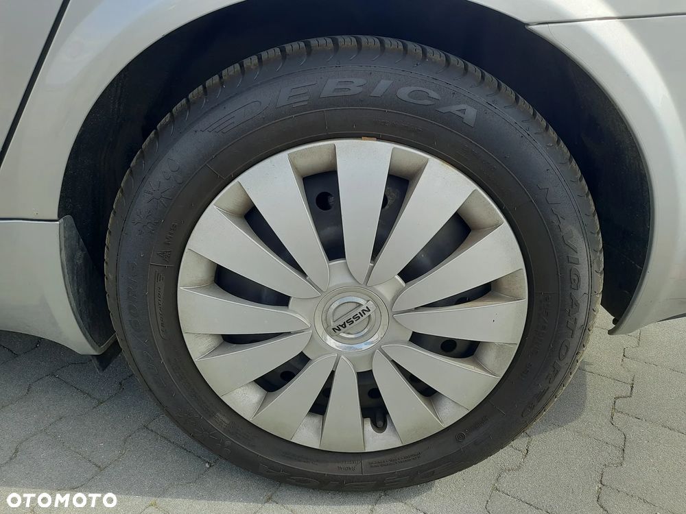 Nissan Primera Traveller 1.8 visia - 28