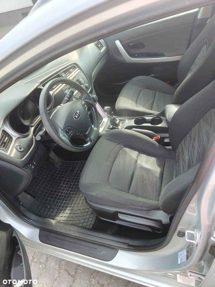 Kia Ceed 1.4 CRDi M - 7