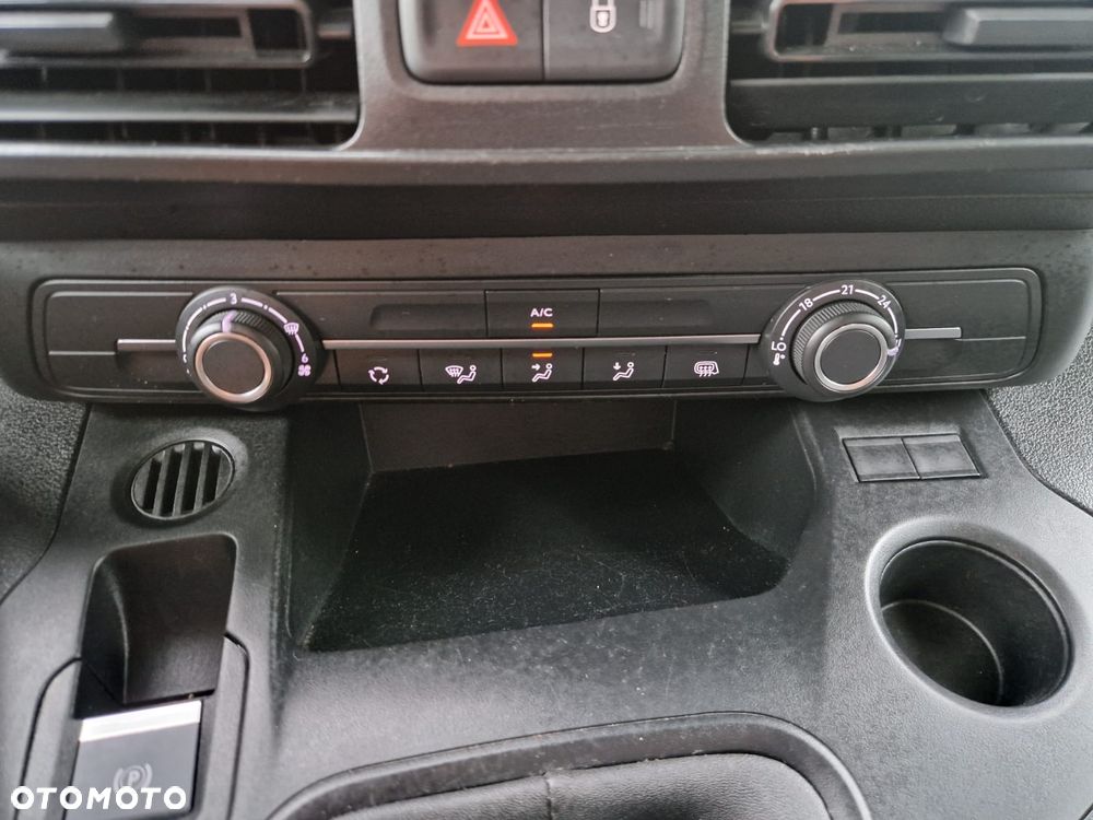 Toyota Proace City - 25