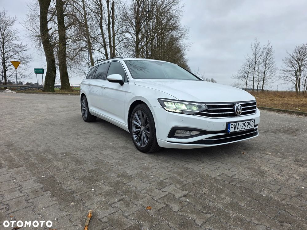 Volkswagen Passat 2.0 TDI SCR DSG Elegance - 2