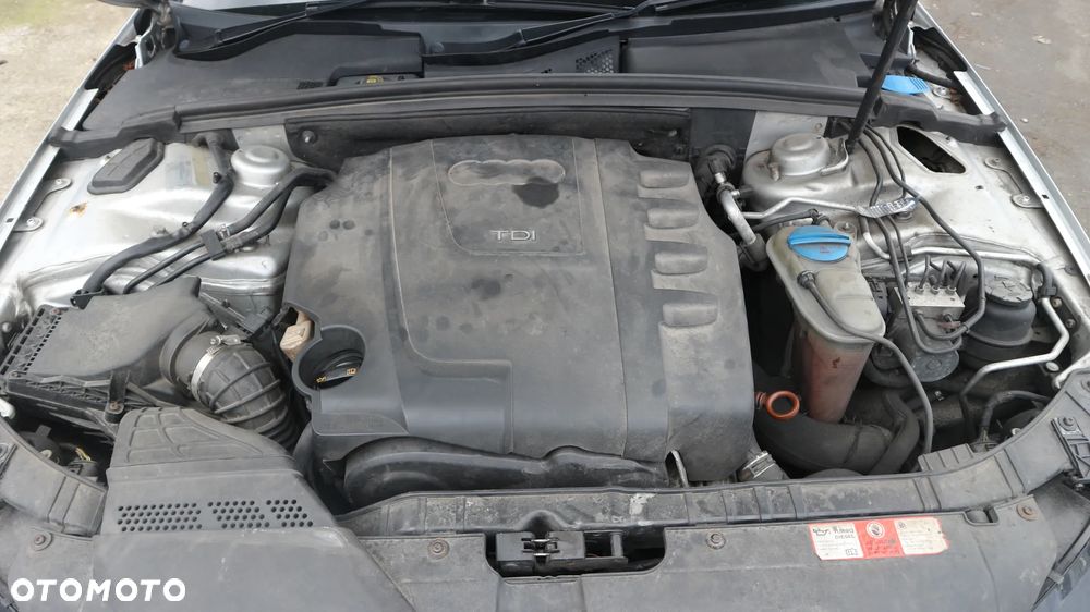 AUDI A4 B 2.0 TDI CAGA LAK LA7X CZESCI NA CZESCI - 5