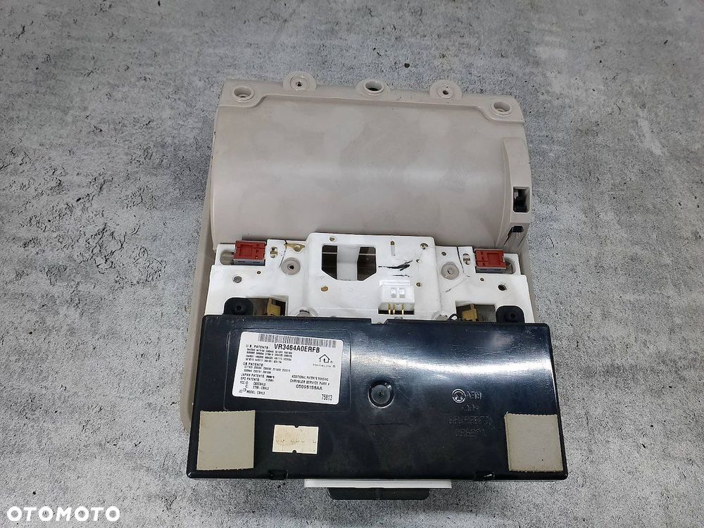 LAMPKA PODSUFITKI CHRYSLER PACIFICA 05096156AA - 4