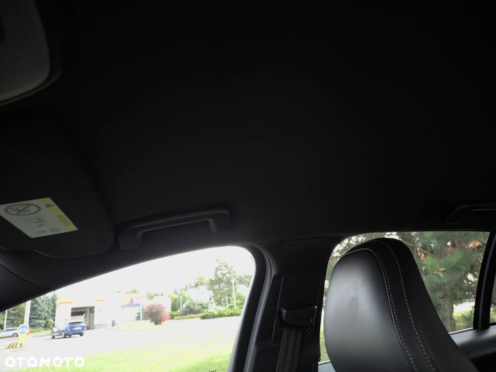 Volvo V60 D2 Drive-E R-Design Momentum - 19