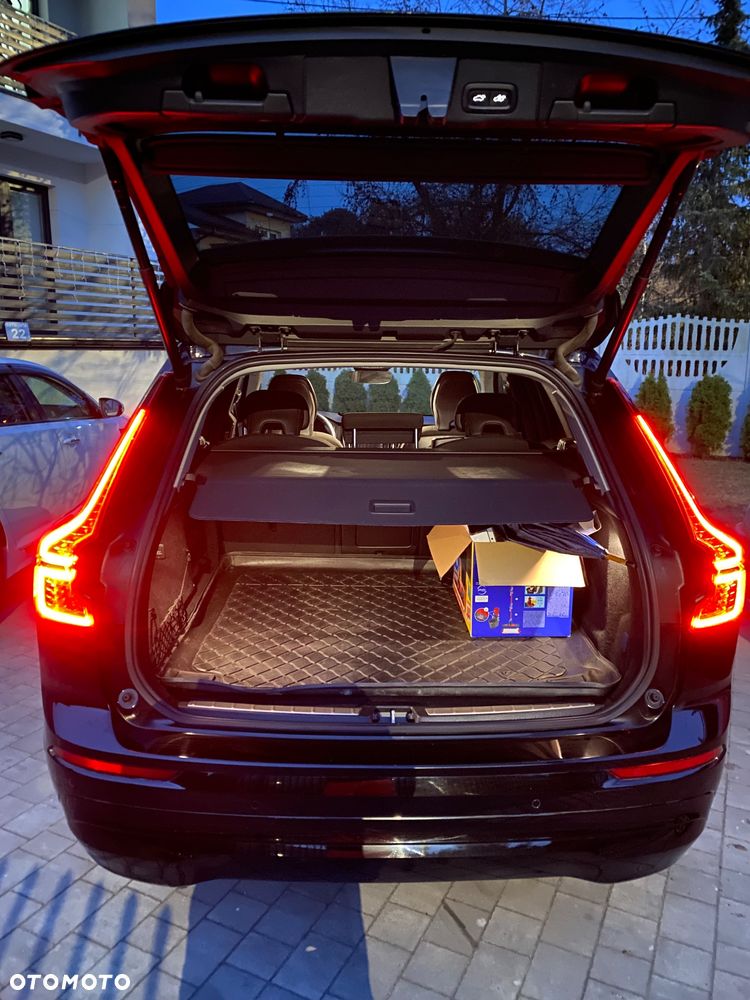 Volvo XC 60 D5 AWD Momentum - 8