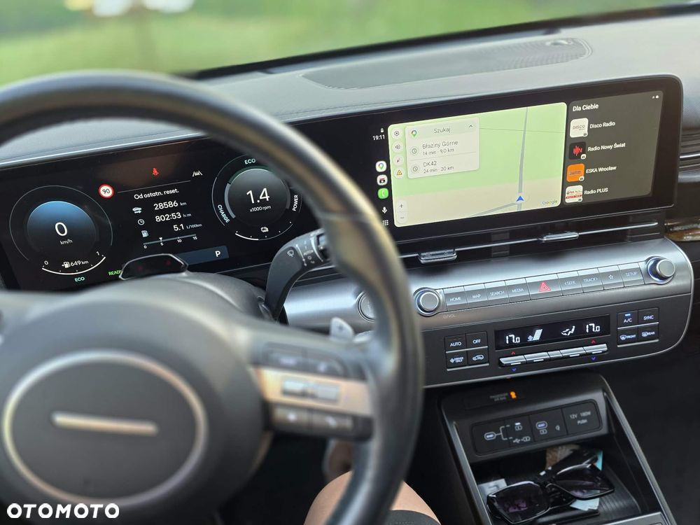 Hyundai Kona - 11