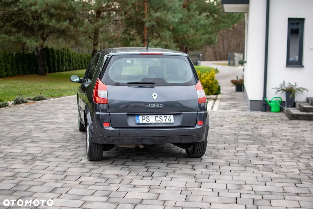Renault Scenic - 4
