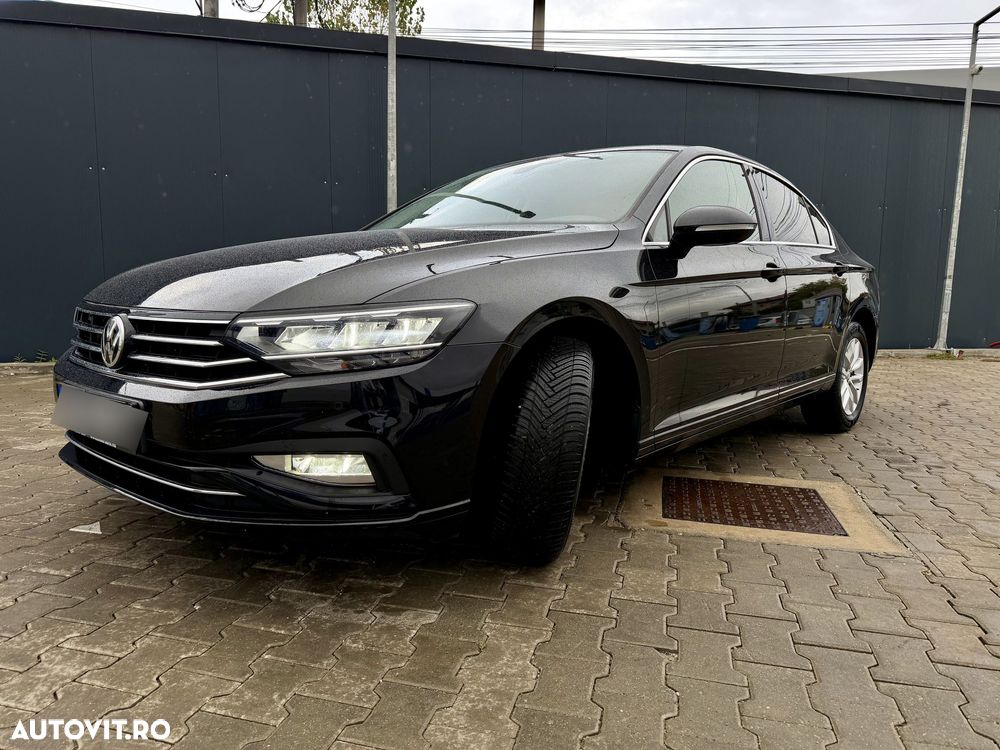 Volkswagen Passat 2.0 TDI SCR Comfortline - 11