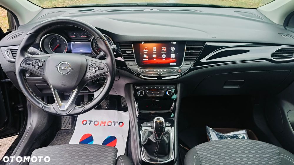 Opel Astra 1.4 Turbo Innovation - 16