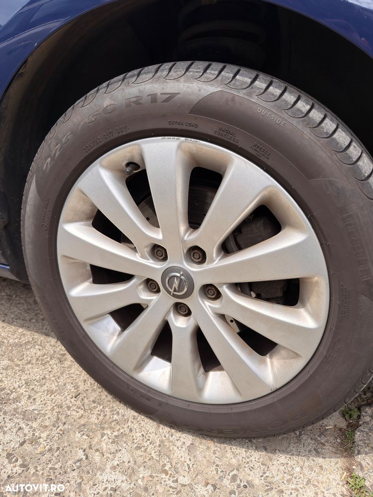 Opel Astra 1.7 CDTI ECOTEC Cosmo - 10