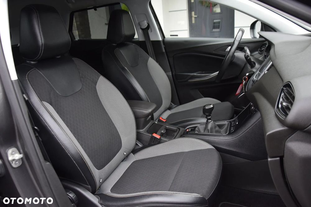 Opel Grandland X 1.6 D Start/Stop Business Edition - 6