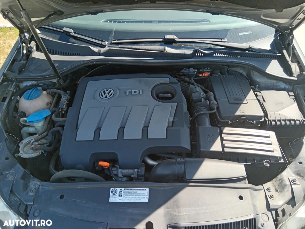VOLKSWAGEN Golf 2010 — imagine 16