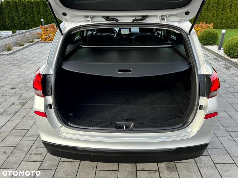 Hyundai i30 1.6 CRDI DCT YES - 15