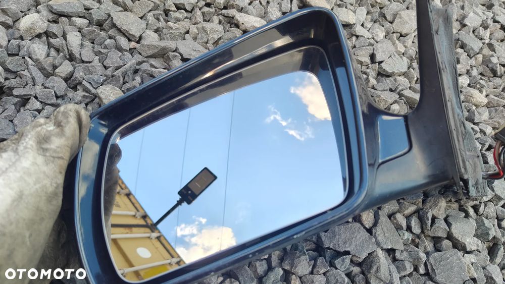 AUDI A6 C6 Allroad Lusterko LEWE Lz5q 5 pin - 2