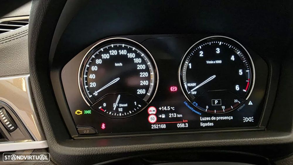 BMW X1 16 d sDrive Auto Line Sport - 39