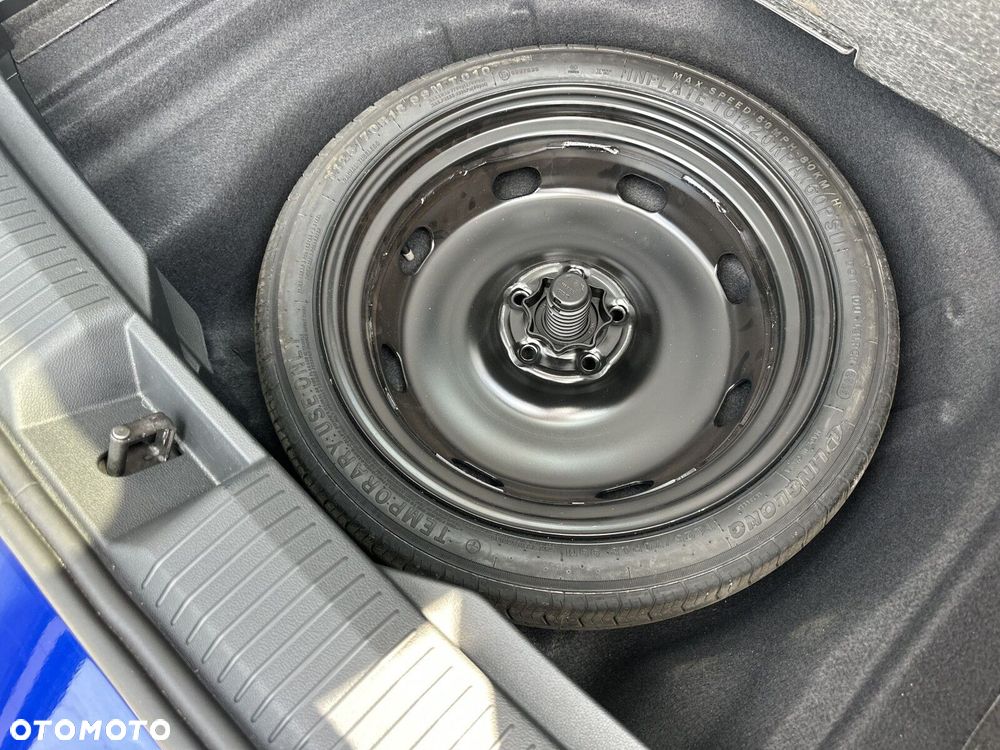 Volkswagen Golf Variant - 27