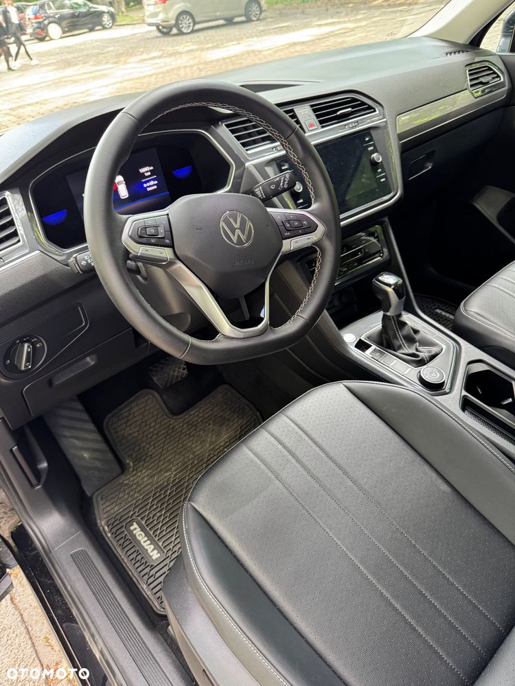 Volkswagen Tiguan 2.0 TSI 4Mot Elegance DSG - 16