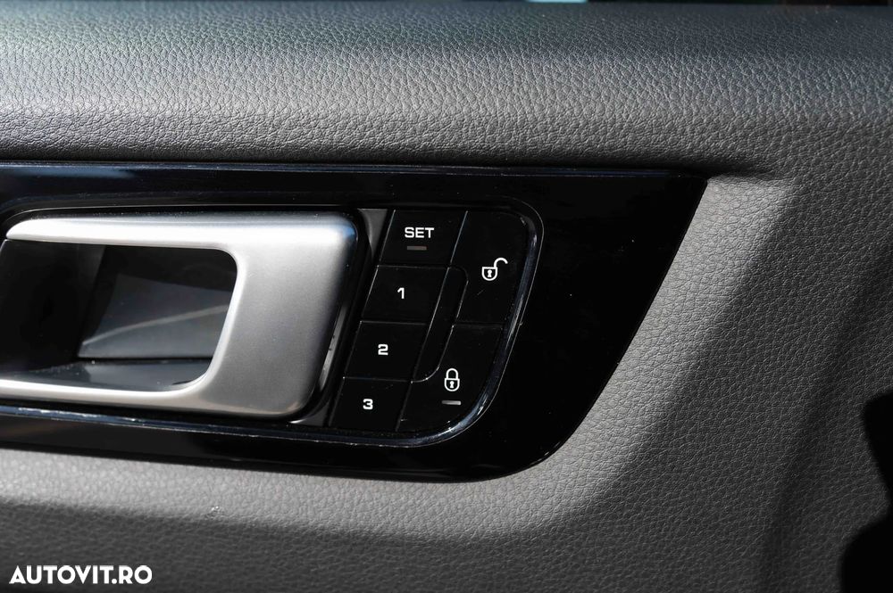 Porsche Cayenne S Tiptronic S - 19