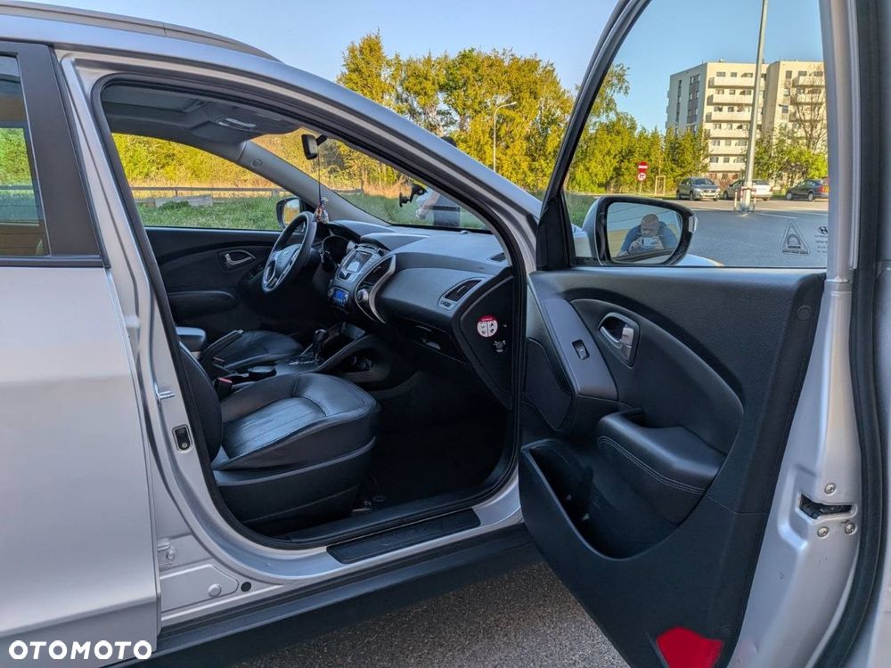 Hyundai ix35 2.0 CRDi 4WD Automatik Premium - 17