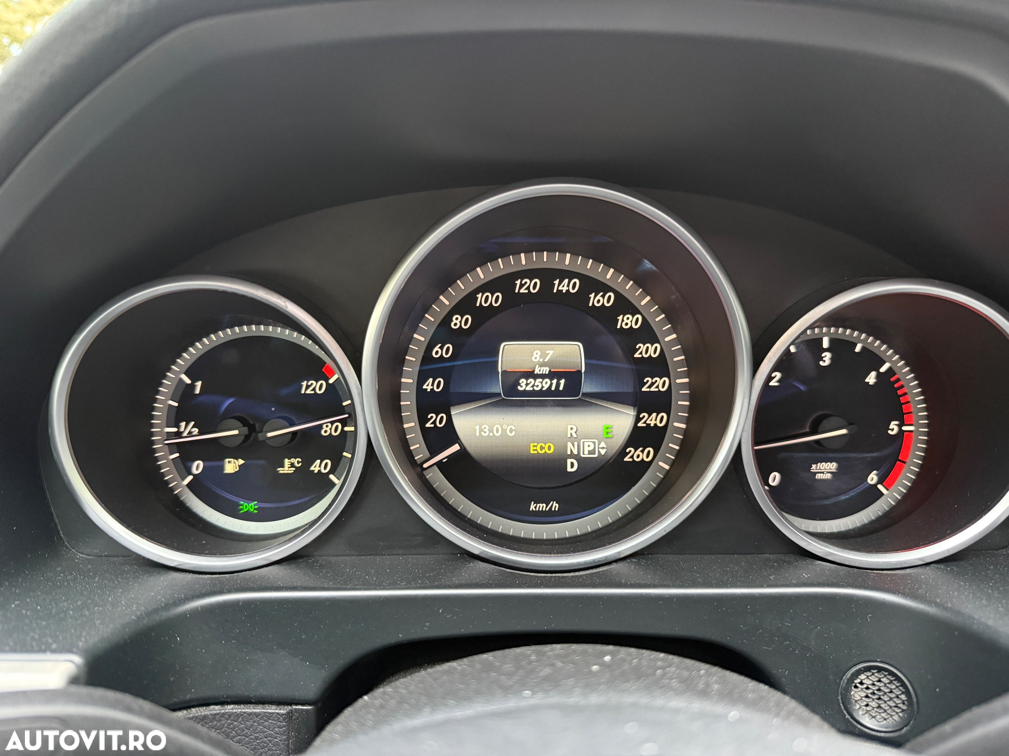Mercedes-Benz E 200 BlueTEC 7G-TRONIC Avantgarde - 14
