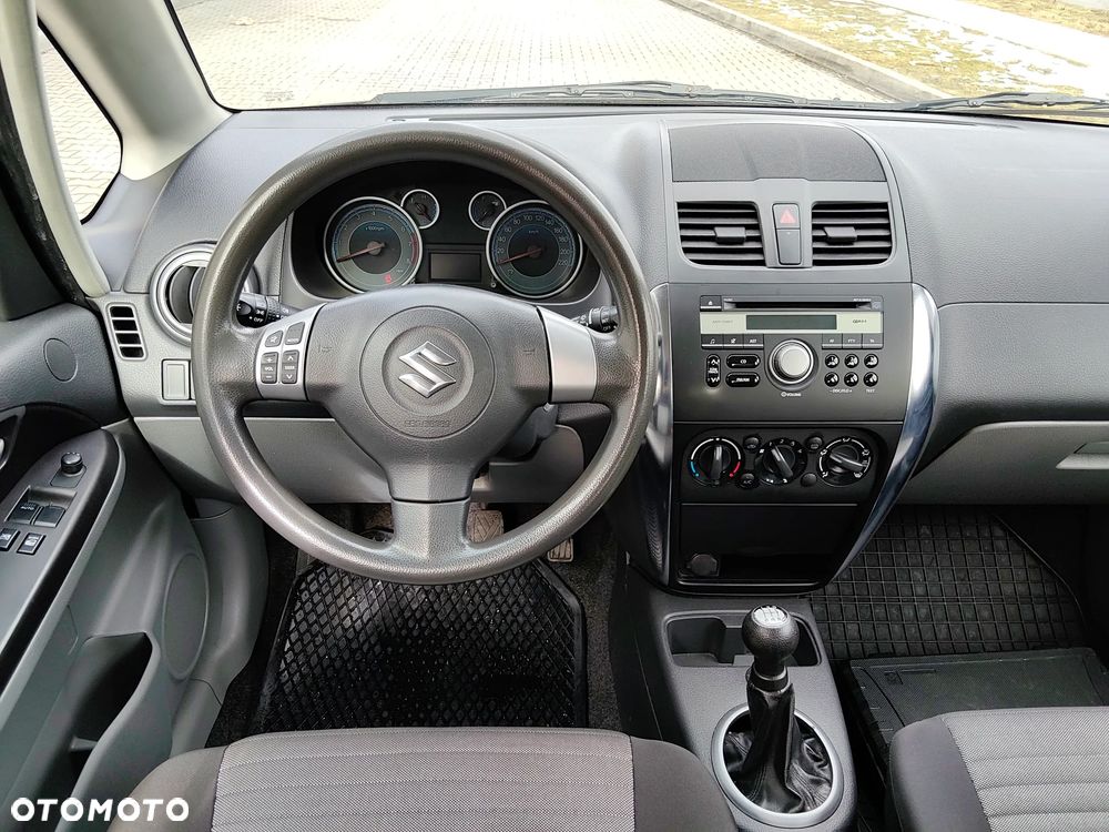 Suzuki SX4 1.6 Comfort 4WD - 7