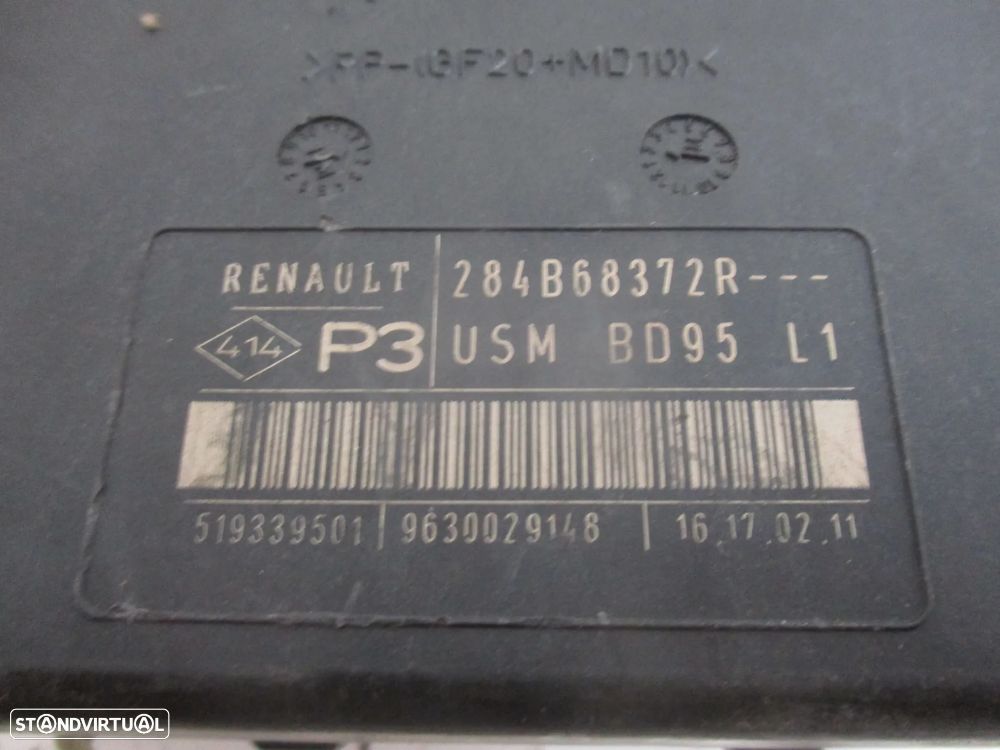 Modulo caixa de fusiveis Renault Megane III 2011 - 3