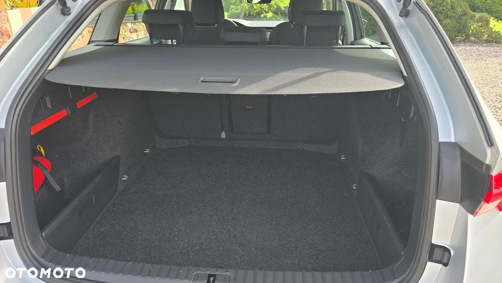 Skoda Octavia 2.0 TDI Ambition DSG - 25