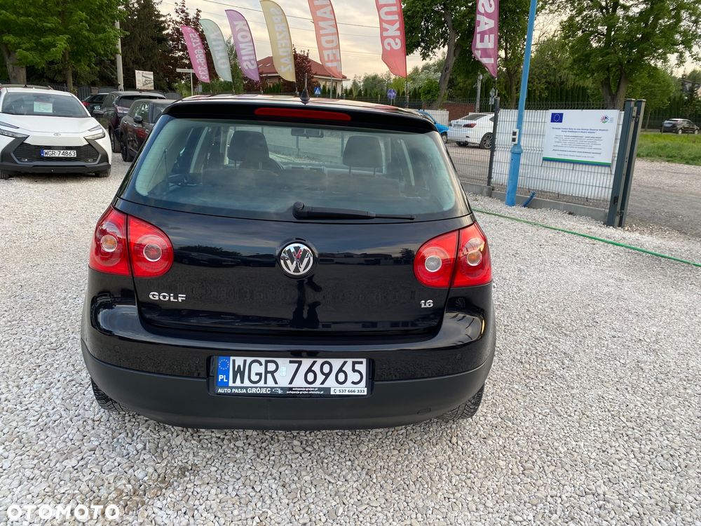 Volkswagen Golf 1.6 United - 8