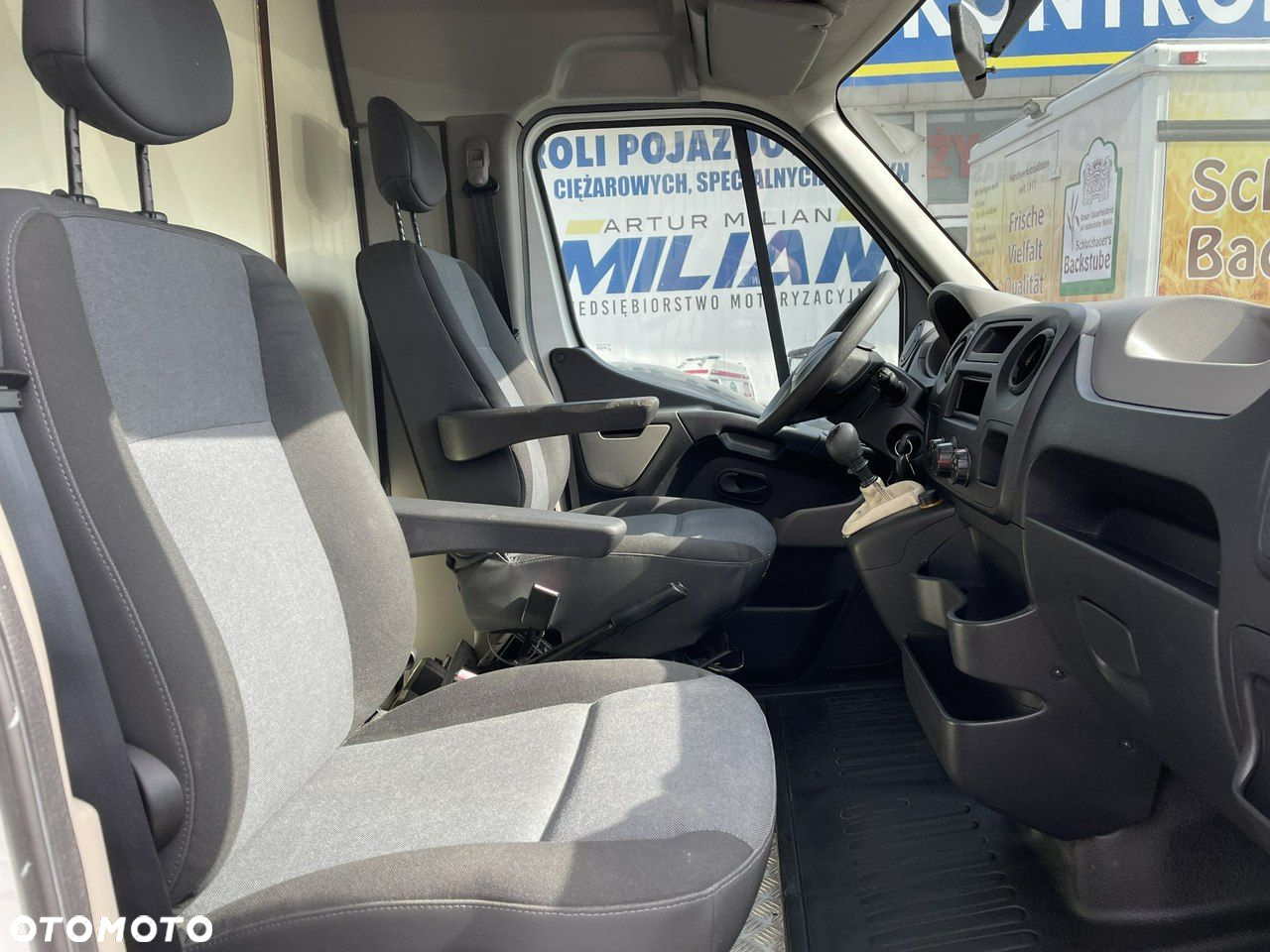 Renault Master - 13
