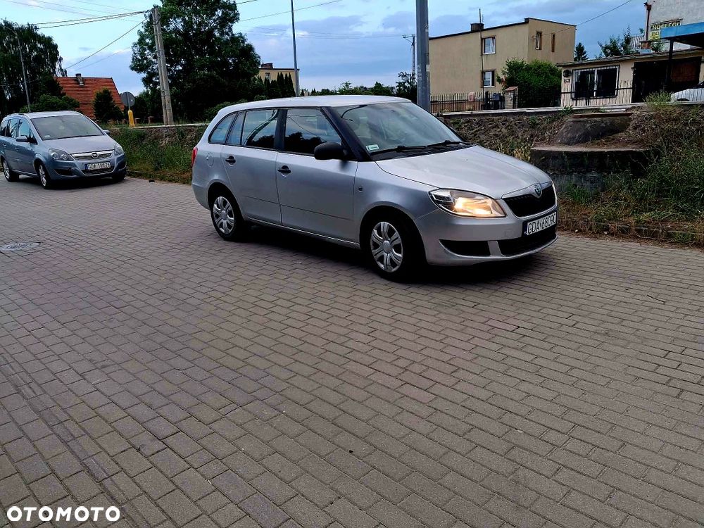 Skoda Fabia - 2