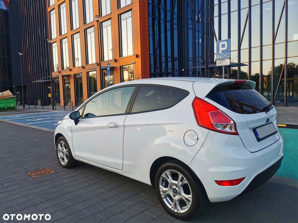 Ford Fiesta 1.6 TDCi Individual - 6