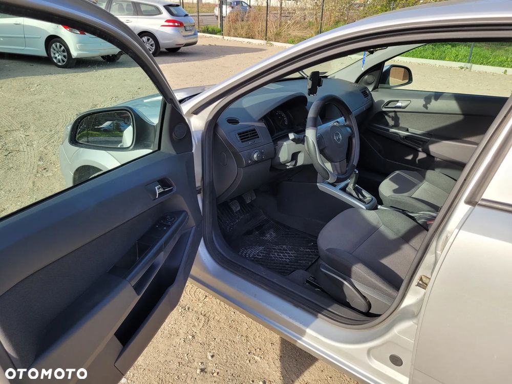 Opel Astra - 9