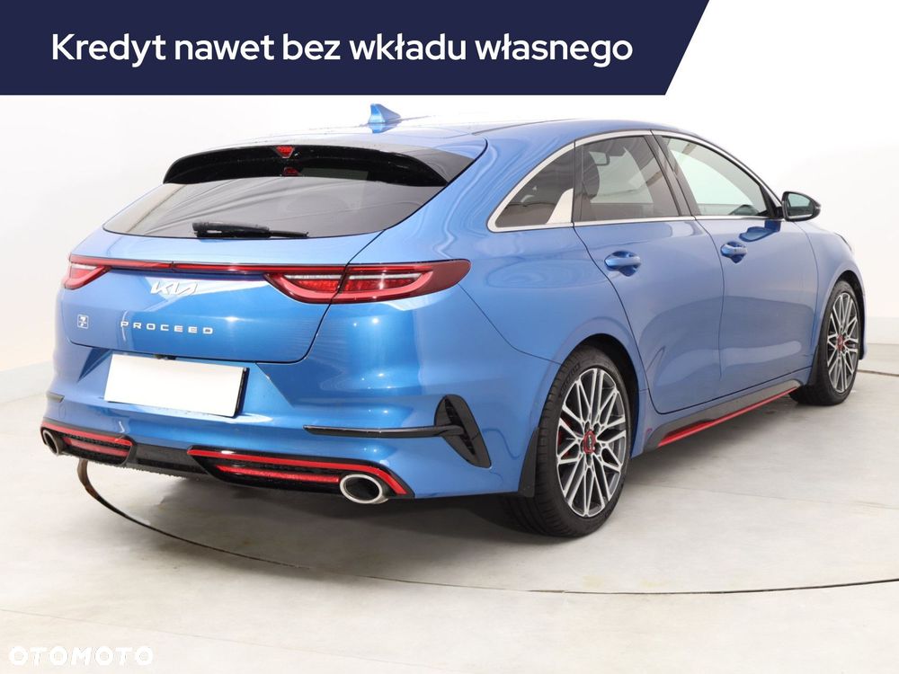 Kia ProCeed - 7
