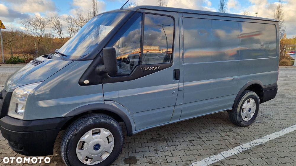 Ford TRANSIT - 1
