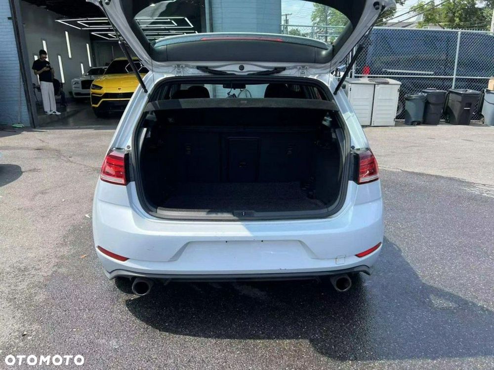Volkswagen Golf 2.0 TSI GTI DSG - 15