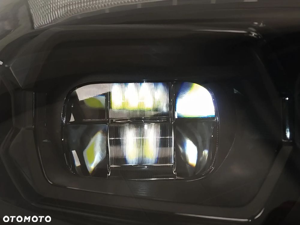 ALFA ROMEO JUNIOR MILANO LAMPA LAMPY REFLEKTOR REFLEKTORY PRZÓD LEWA PRAWA BASE LED PRZETWORNICE ŚRODEK SZCZOTKOWANA SATYNA NAPIS KOMPLETNE NOWE ORYGINAŁ - 7