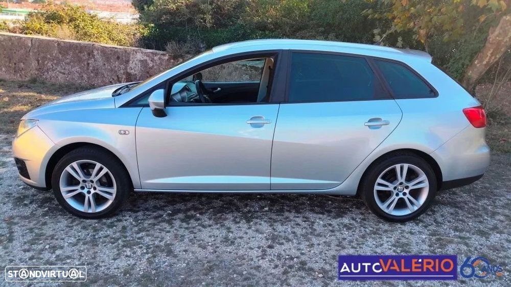 SEAT Ibiza ST — fotografia 2