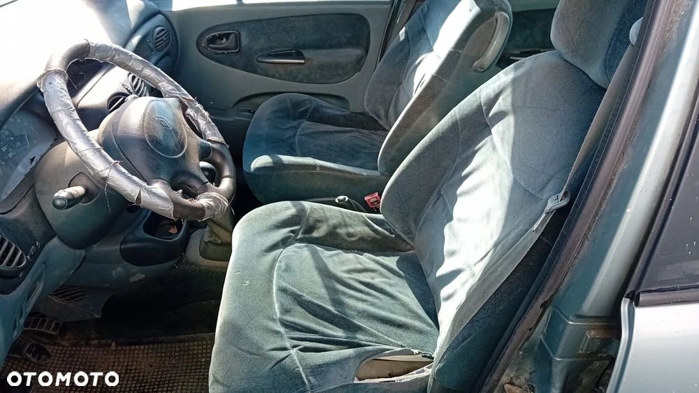 Tylko Części RENAULT SCENIC I PHI 1.9 dTi F9Q734 98KM 72kW 96r–99r Lakier MV920 - 8