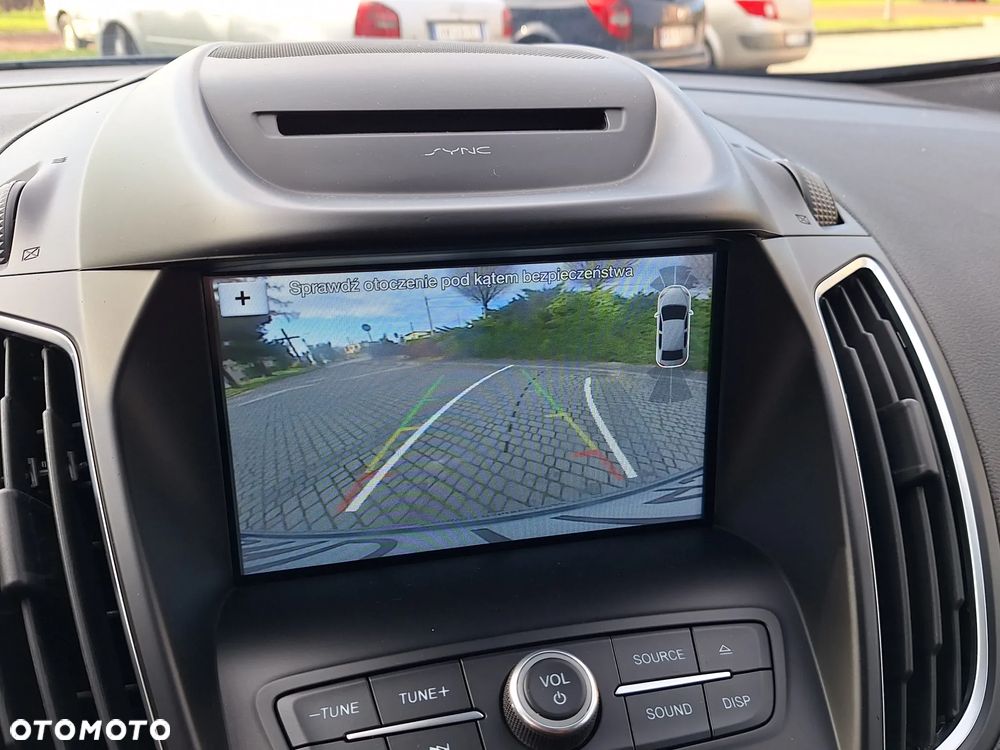 Ford Grand C-MAX - 14