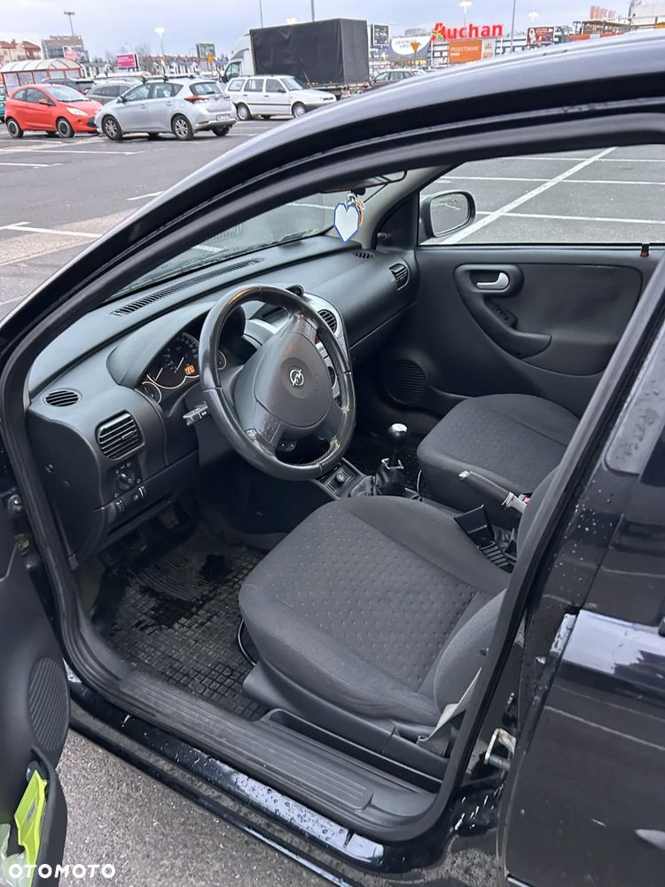 Opel Corsa - 17