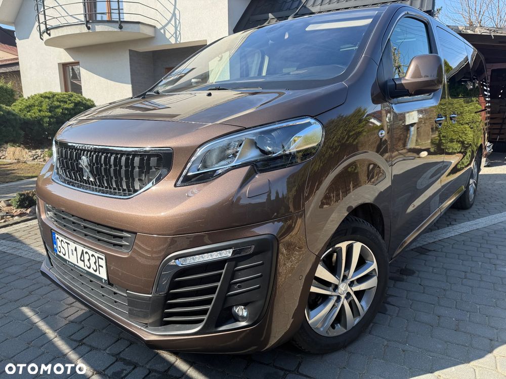 Peugeot Traveller 2.0 BlueHDi Long Business Vip - 32
