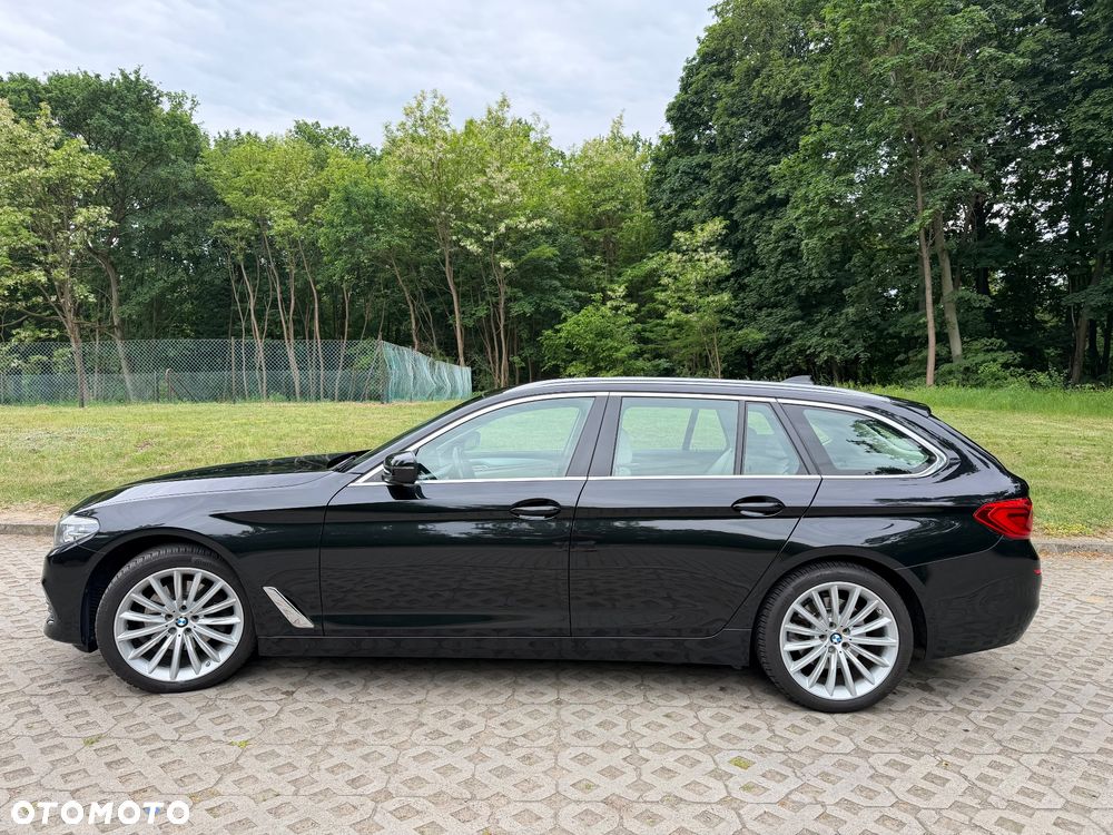 BMW Seria 5 520d xDrive - 2