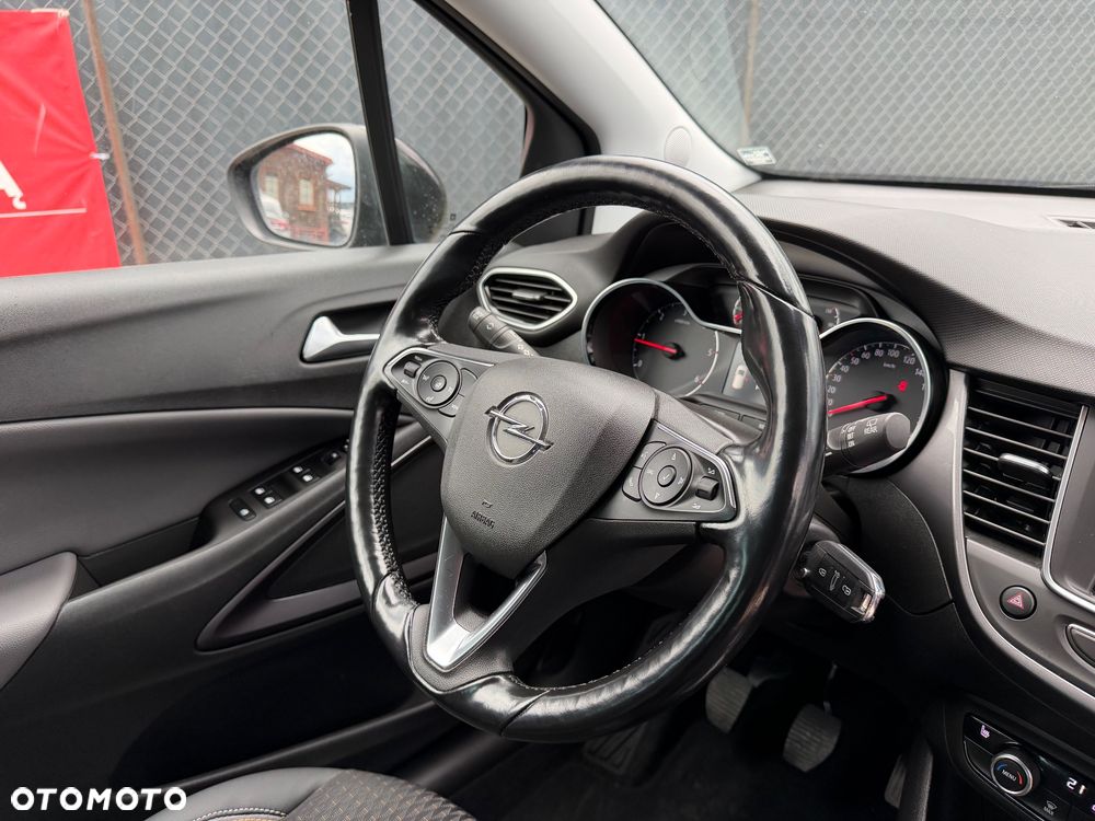 Opel Crossland X - 14