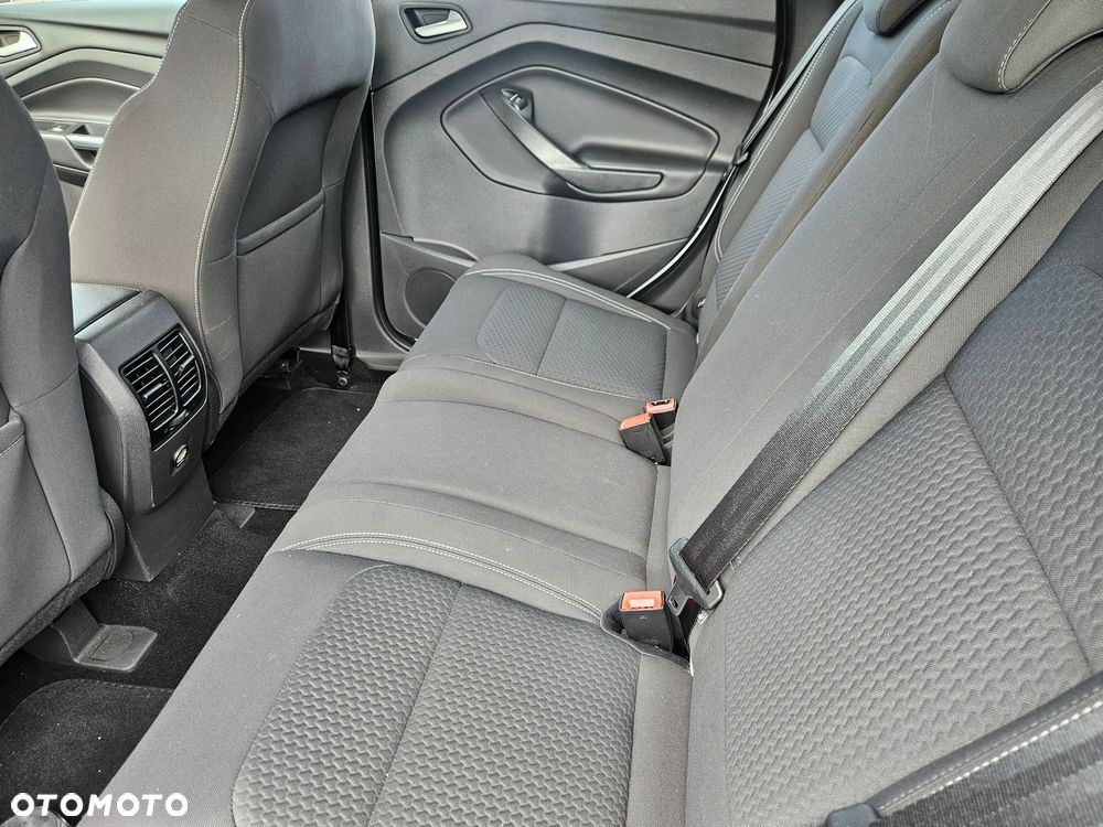 Ford Kuga 1.5 EcoBoost 2x4 Business Edition - 10