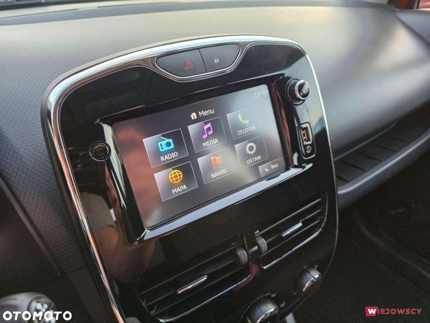 Renault Clio - 16