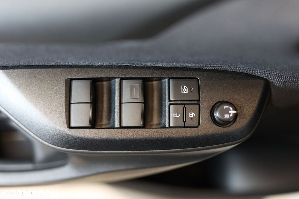 Toyota Yaris Hybrid 1.5 Style - 30