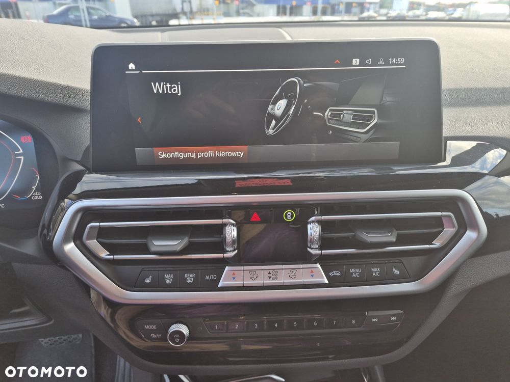 BMW X3 xDrive20d mHEV - 24