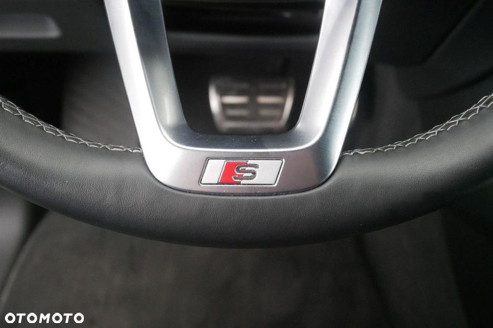 Audi Q7 - 35